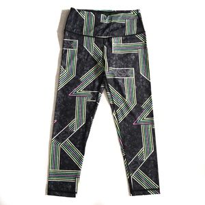 Victoria's Secret Sport Knockout Capri Size XS